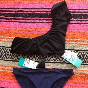 One Shoulder Ruffle Bikini Top w/ Navy Bottoms NWT